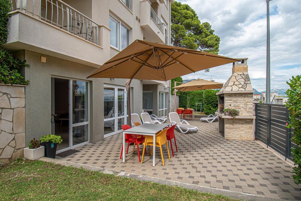 Beachfront Apartments Gabine Kaštela Exteriör bild